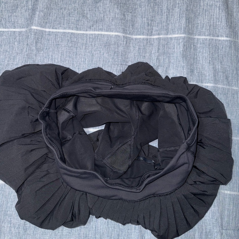 Lululemon Womens SZ 6 Pleat To Street Black Pleated Mini Skirt Skort II - Picture 7 of 9
